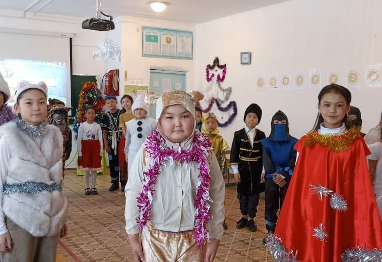 Жарқыра, жайна жаңа жыл - Тәуелсіз қазақ елінде